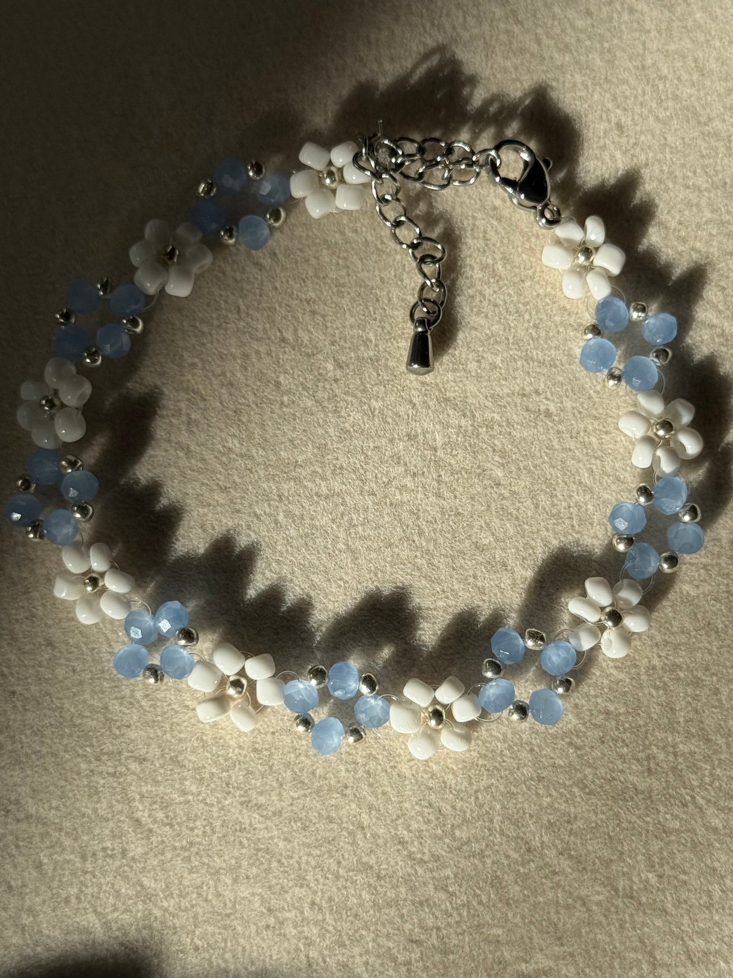 Blue Daisy flower bracelet